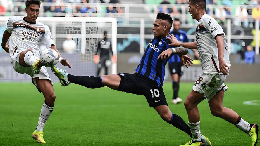 波斯凯、基耶利尼共同领军尤文图斯,客场大胜佛罗伦萨 波斯凯、基耶利尼共同领军尤文图斯,客场大胜佛罗伦萨