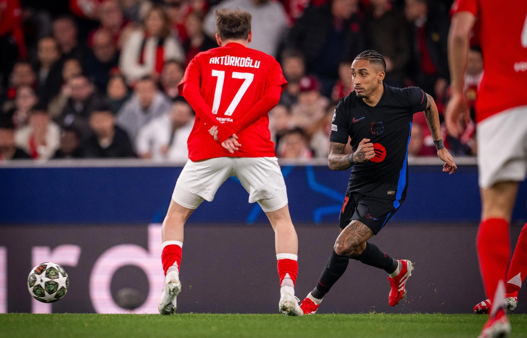 爱游戏网页版登录入口-梅西独中两元，巴萨苦吞淘汰苦果