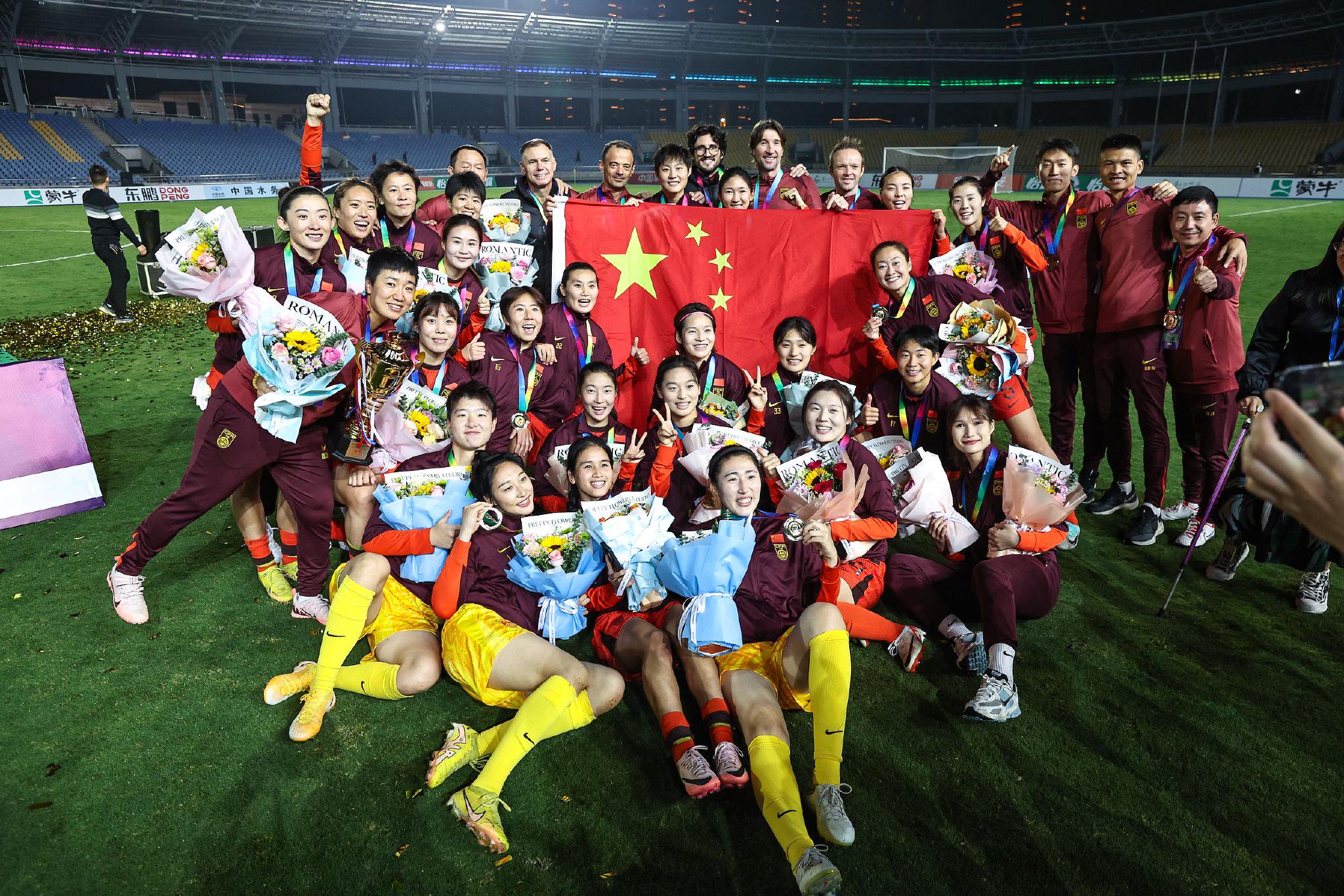 中国女足青少年选拔赛圆满落幕:女足青少年选拔赛落幕 中国女足青少年选拔赛圆满落幕:女足青少年选拔赛落幕