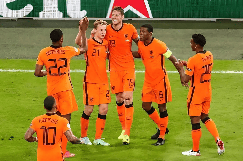 爱游戏中国官网-曼城客场击败伯恩茅斯，稳坐榜首位置的简单介绍