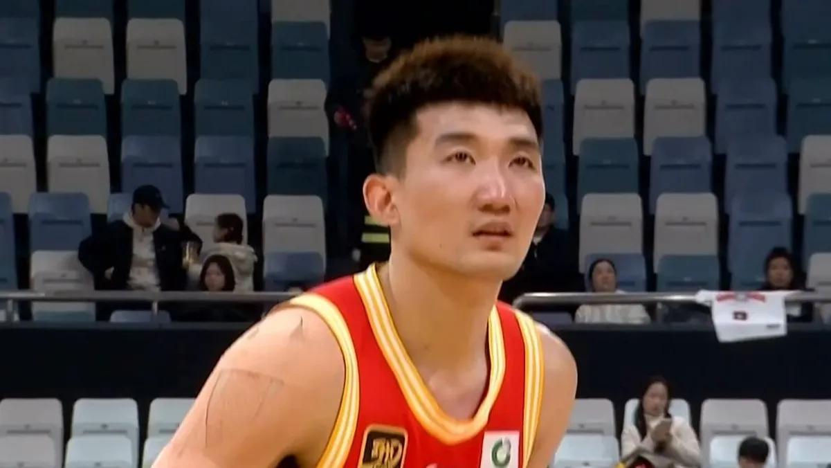 爱游戏app-門兴取得关键胜利，稳步前进积分榜