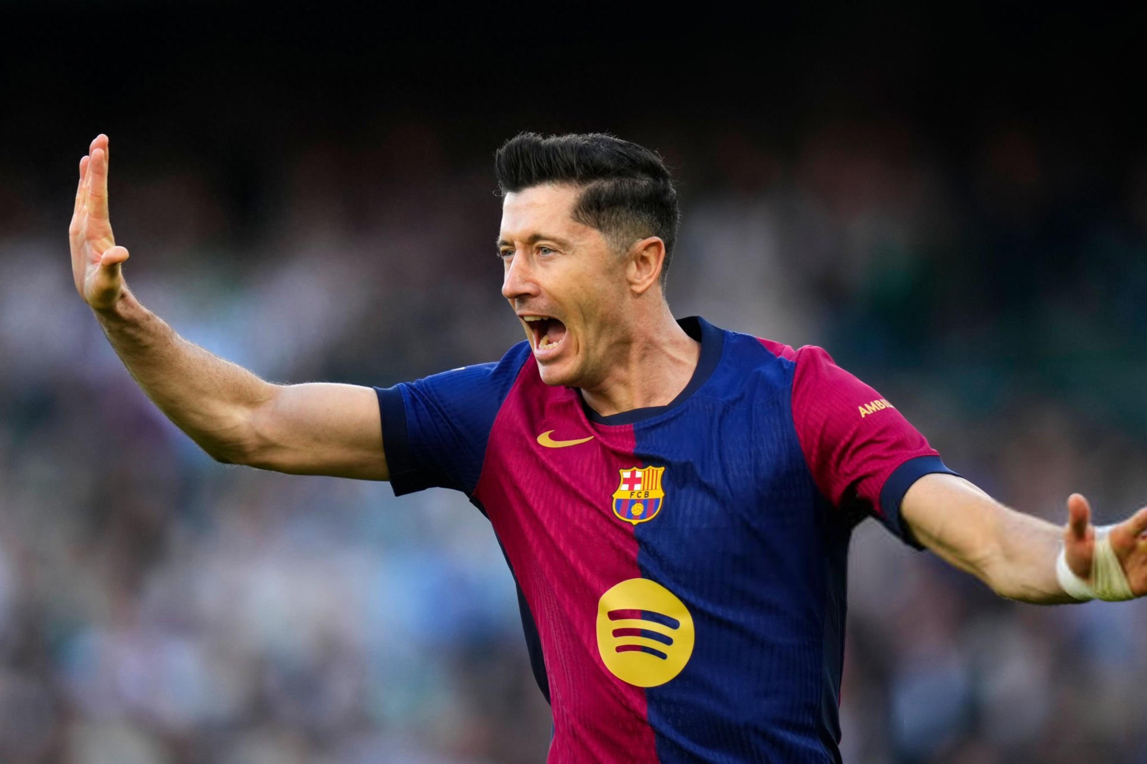 爱游戏中国官网-巴萨惊现冷门，出局遇劫难