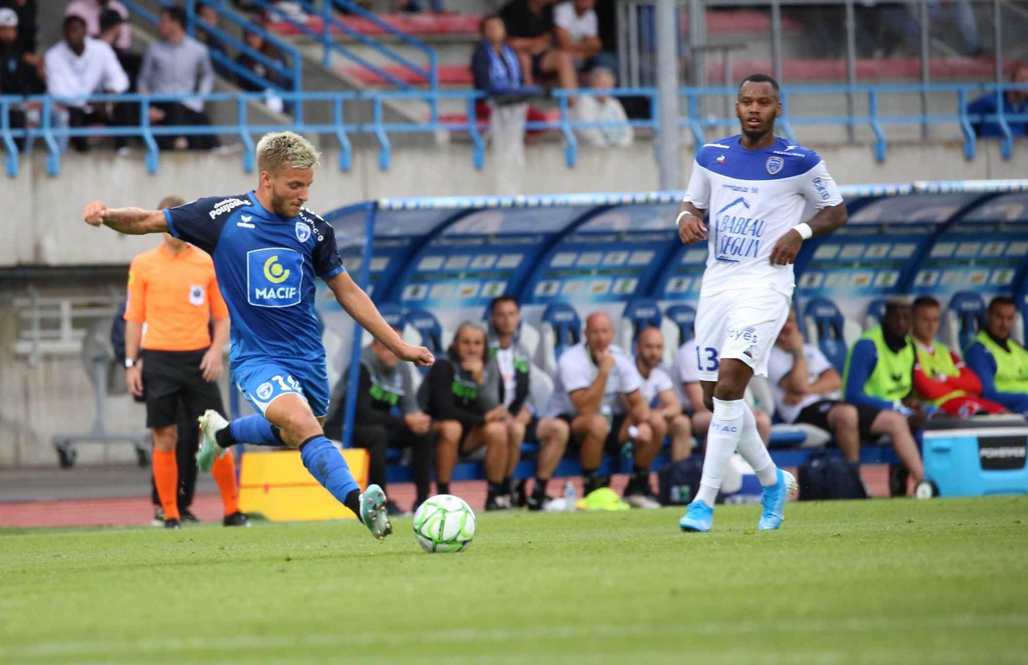 爱游戏app下载-南特逆转击败尼斯，升至法甲榜首