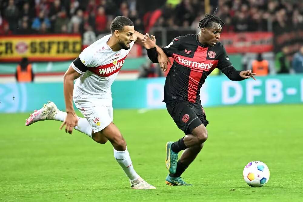 包含斯图加特遭遇连败，排名遭受打击的词条