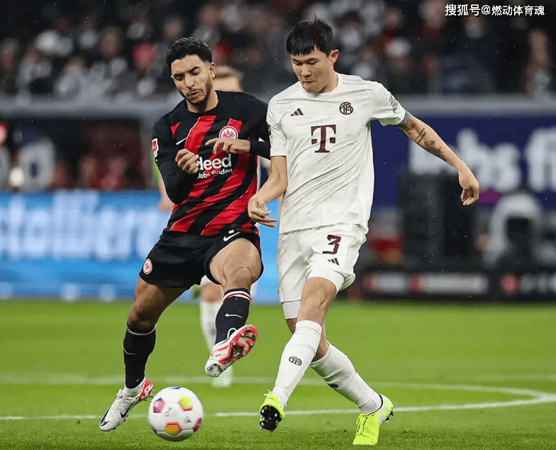爱游戏官方登录入口-拜仁慕尼黑遭遇惨败，争冠形势一波三折的简单介绍