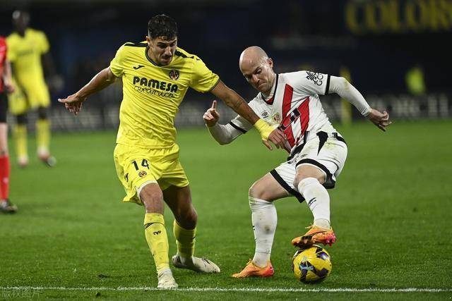 爱游戏app-皇家社会主场大胜，比利亚雷亚尔输球