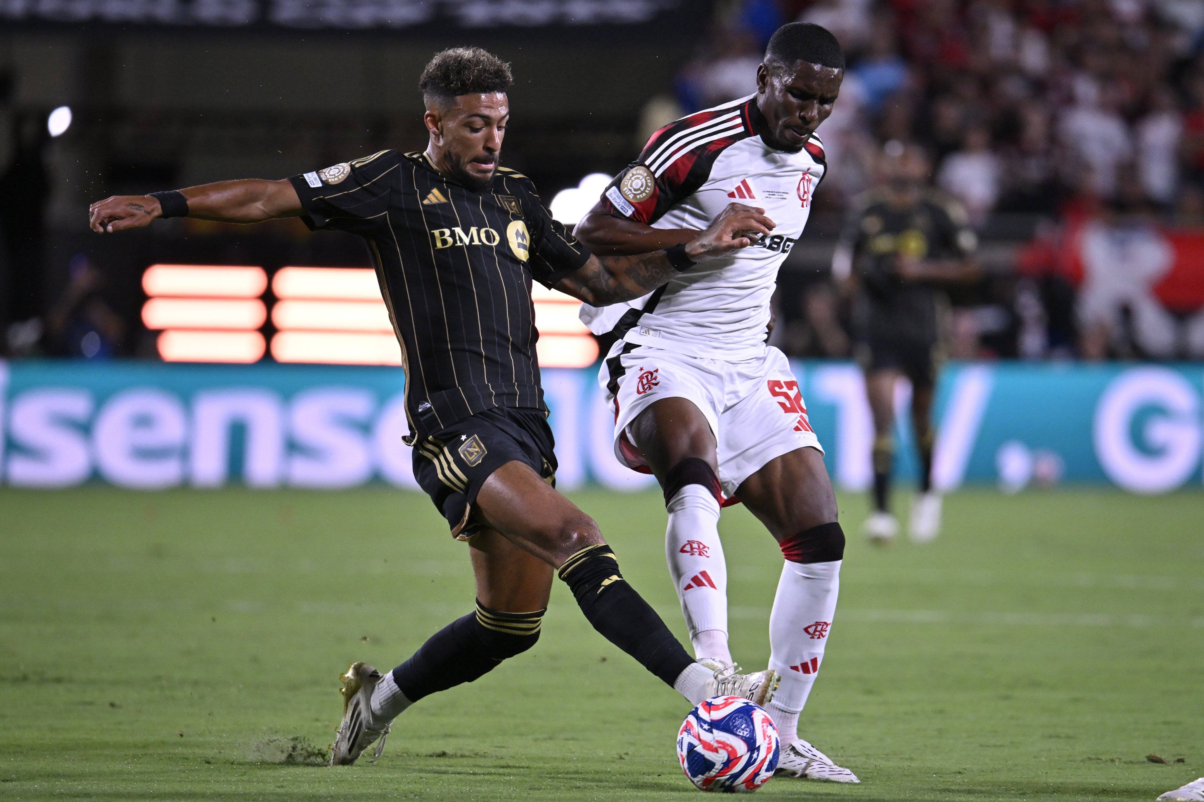 切尔西队备战欧洲联赛,球员备受关注 切尔西队备战欧洲联赛,球员备受关注