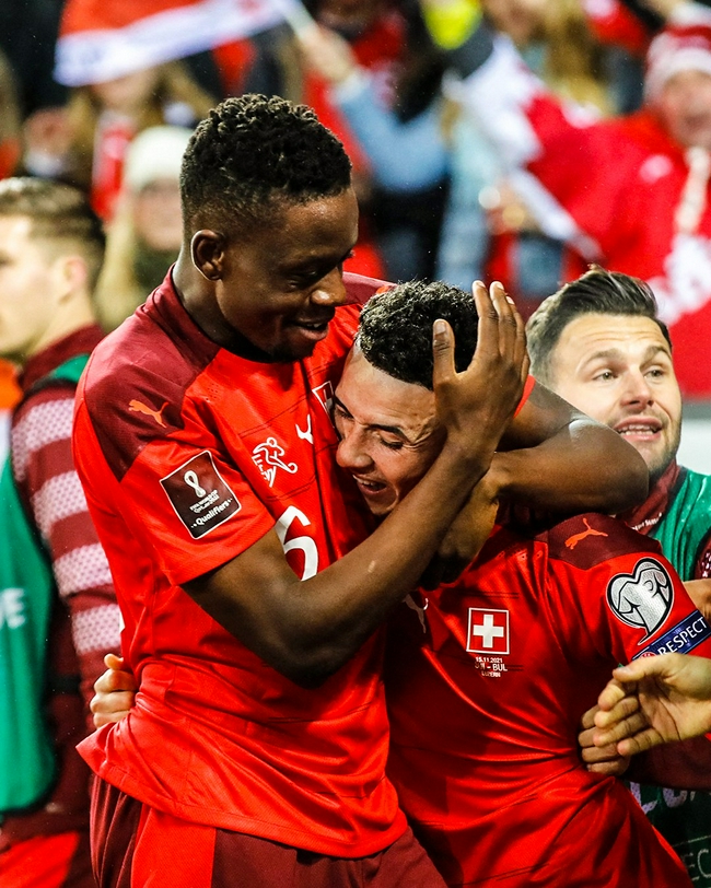 爱游戏官方登录入口-瑞士队在客场比赛中表现出色夺得胜利