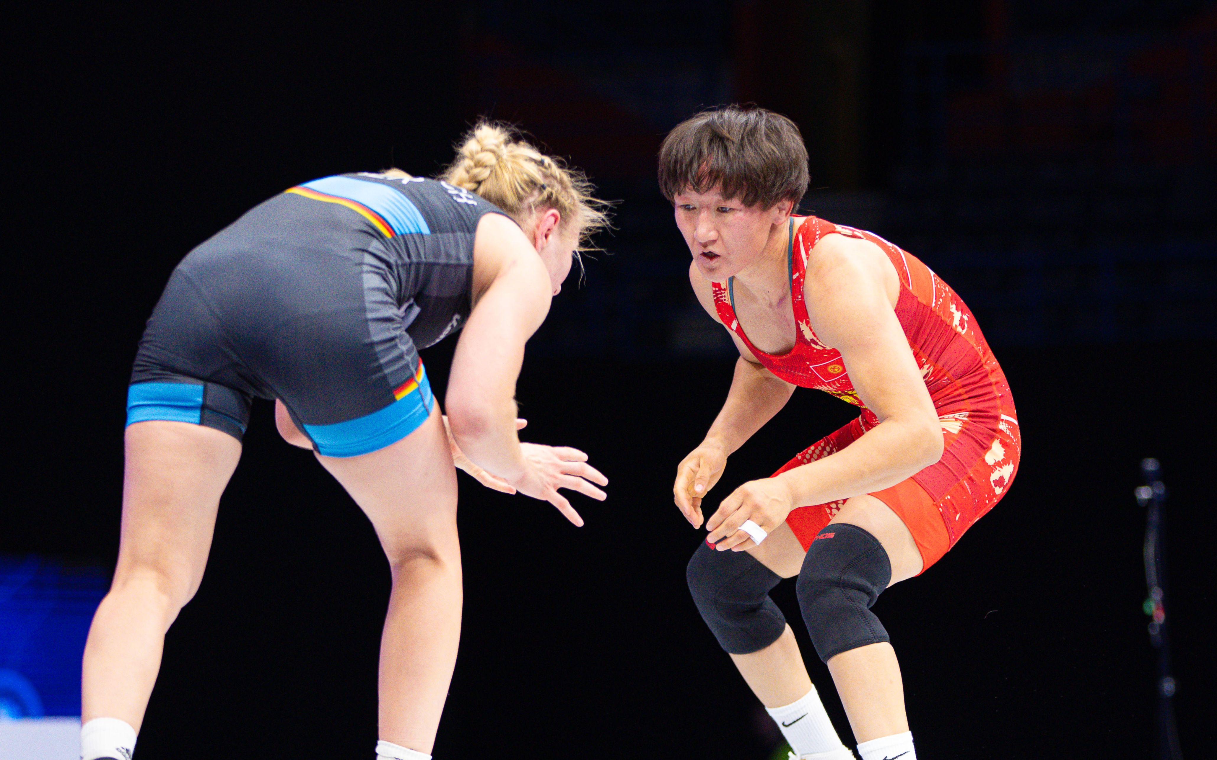 爱游戏-重要比赛的精彩瞬间播放