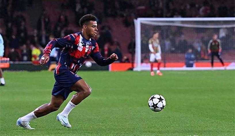 艾因霍温主场破门得手，取得胜利的简单介绍