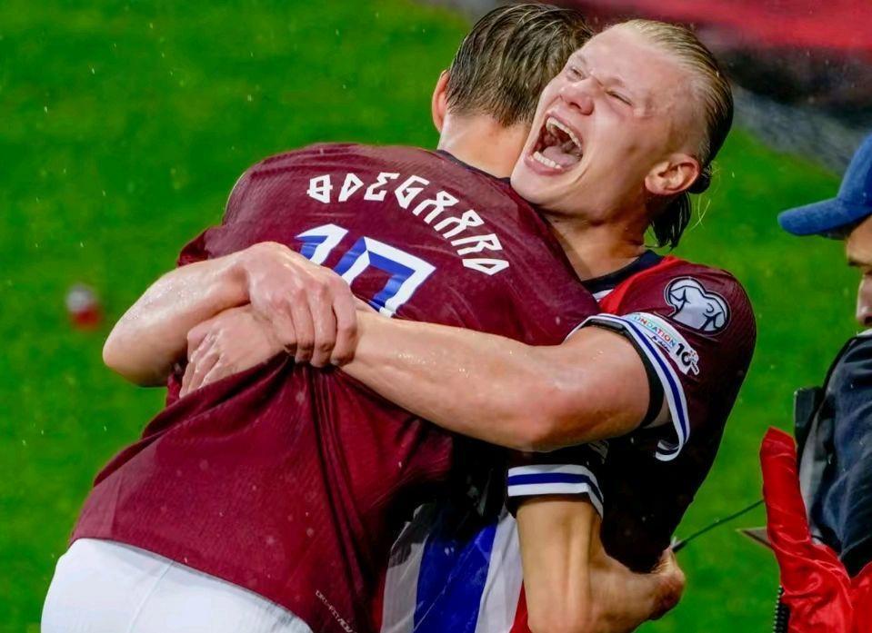 包含挪威绝杀斯洛伐克,小组出线希望犹存的词条 包含挪威绝杀斯洛伐克,小组出线希望犹存的词条