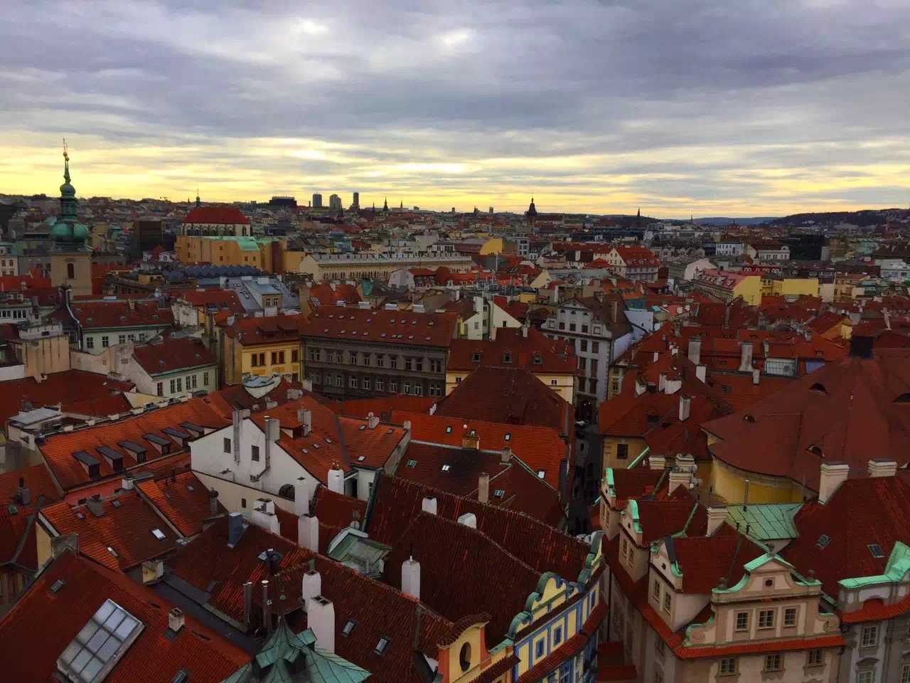 爱游戏登录-包含科索沃惊险战胜列支敦士登，保持领先的词条