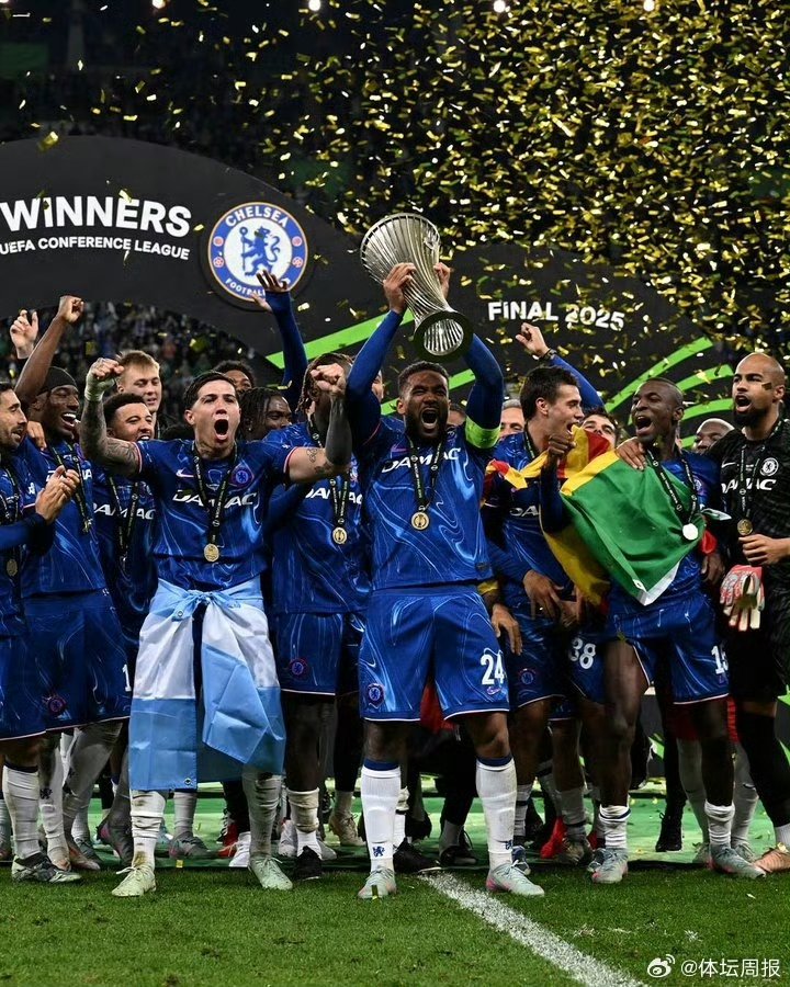 包含切尔西全队配合默契度提高神勇的词条