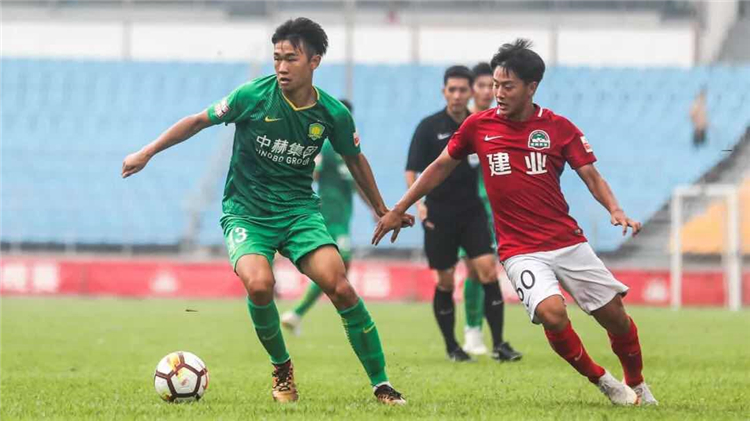 河北华夏幸福主场击败江苏苏宁，保住积分榜前列位置的简单介绍